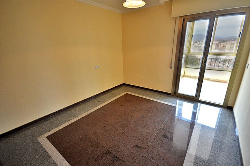 6 soveværelse Lejlighed til leje i Fuengirola - € 2.500 (Ref: 9219616)