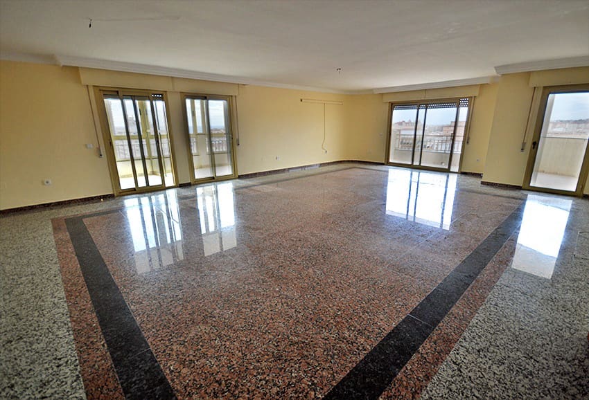 6 soveværelse Lejlighed til leje i Fuengirola - € 2.500 (Ref: 9219616)