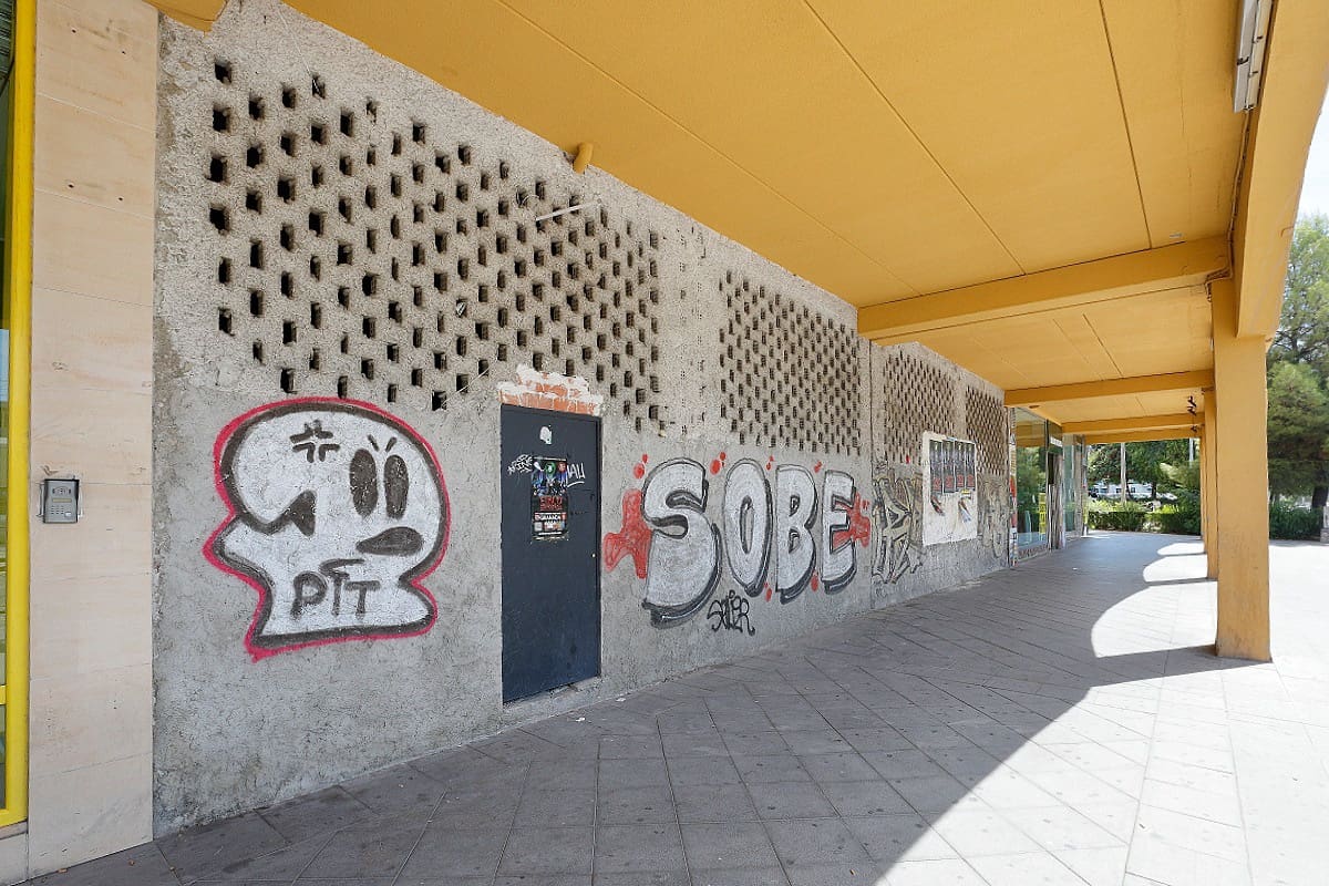 Kommersiell att hyra i Granada stad - 4 500 € (Ref: 9271895)