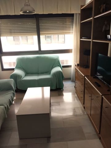 1 slaapkamer Appartement te huur in Granada stad - € 670 (Ref: 9271980)