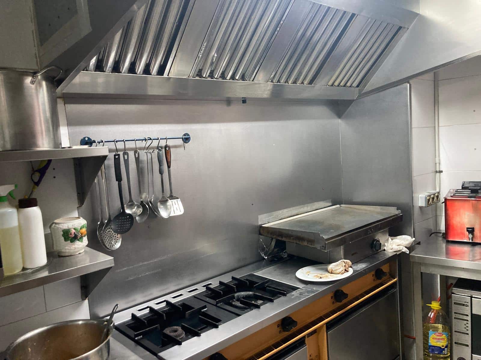 Restauracja lub bar do wynajęcia w Miasto Barcelona - 1 500 € (Ref: 9400315)