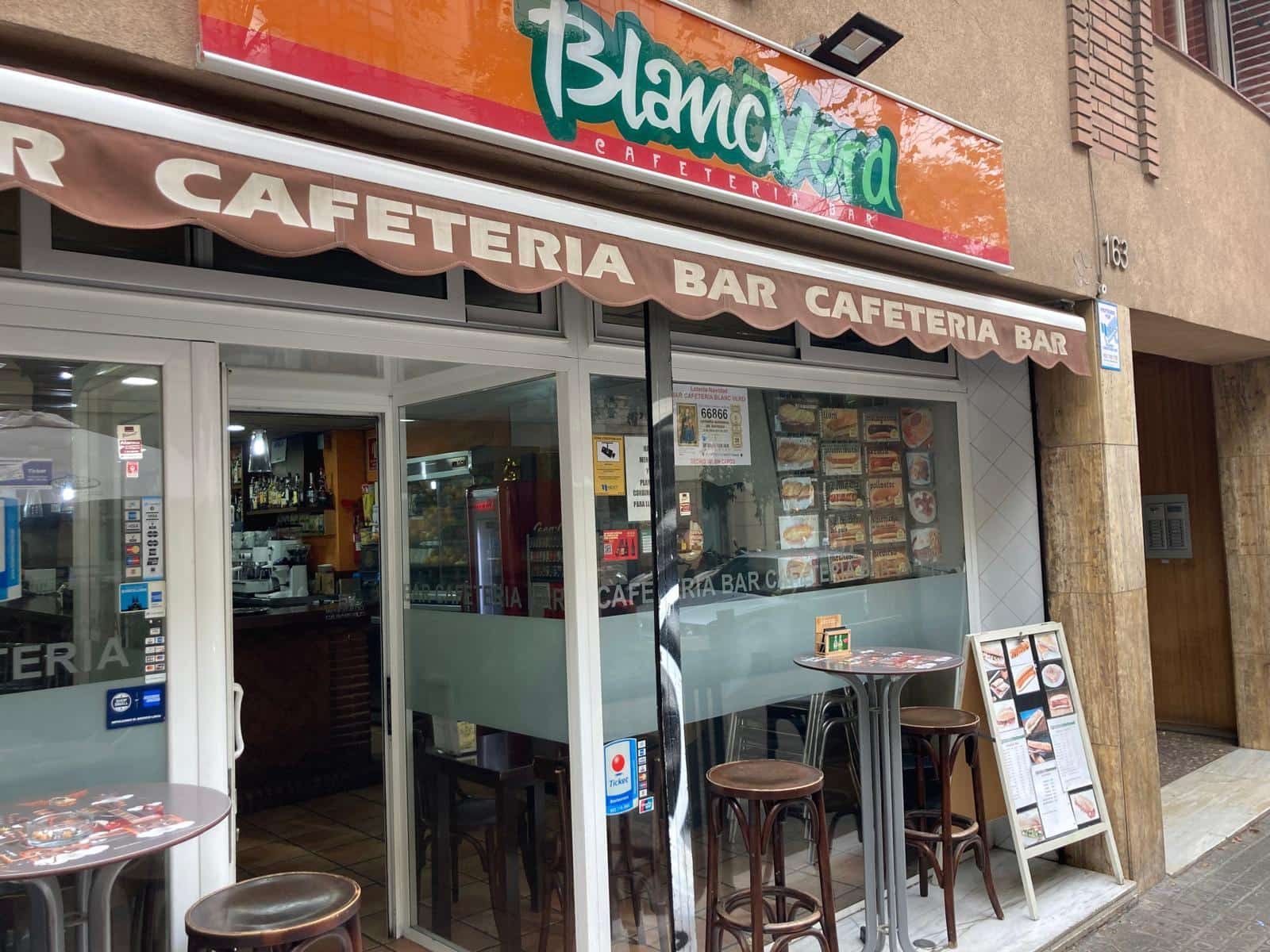 Restauracja lub bar do wynajęcia w Miasto Barcelona - 1 500 € (Ref: 9400315)