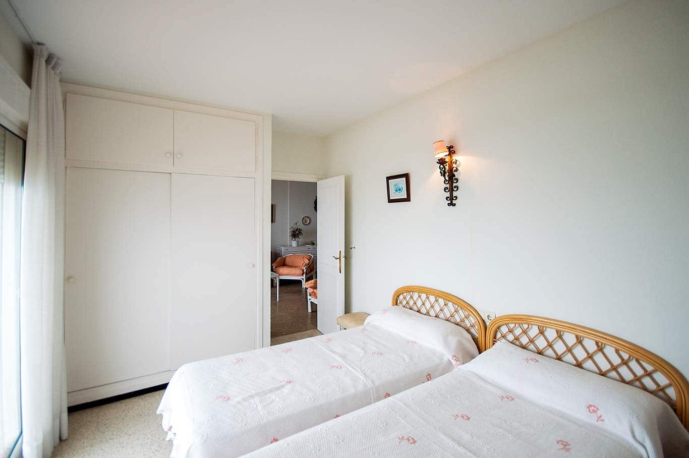 2 soverom Strandleiligheter til leie i Fuengirola - € 1 100 (Ref: 9441681)