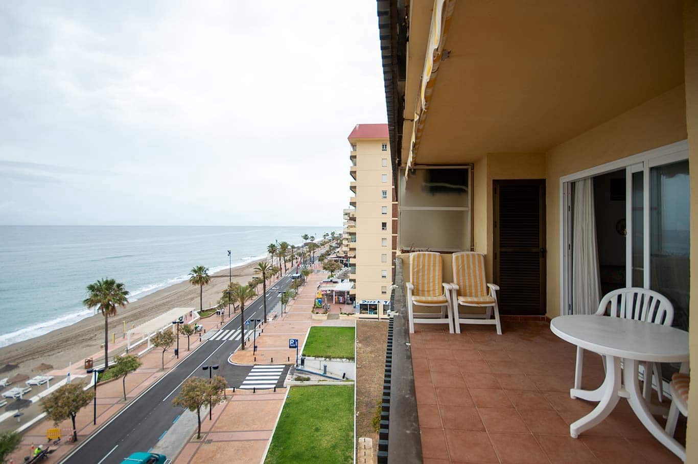 2 soverom Strandleiligheter til leie i Fuengirola - € 1 100 (Ref: 9441681)