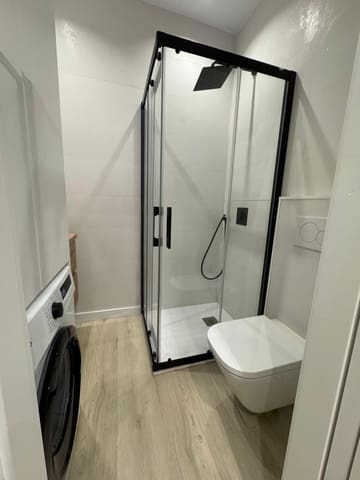 2 makuuhuone Huoneisto vuokrattavana paikassa Los Boliches , Fuengirola mukana uima-altaan - 1 550 € (Ref: 9488642)