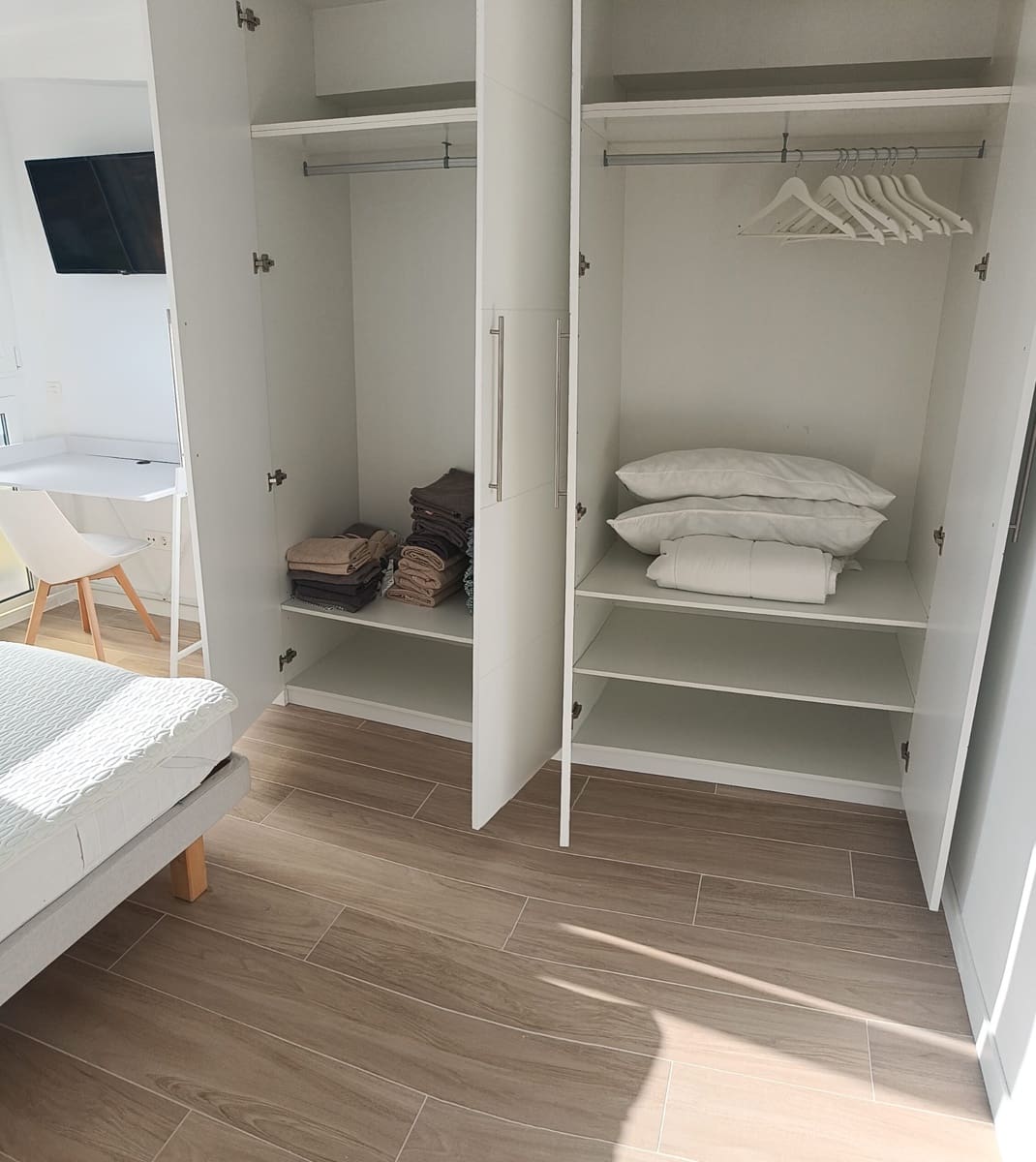 3 bedroom Apartment for rent in Fuengirola with pool garage - € 1,750 (Ref: 9488644)