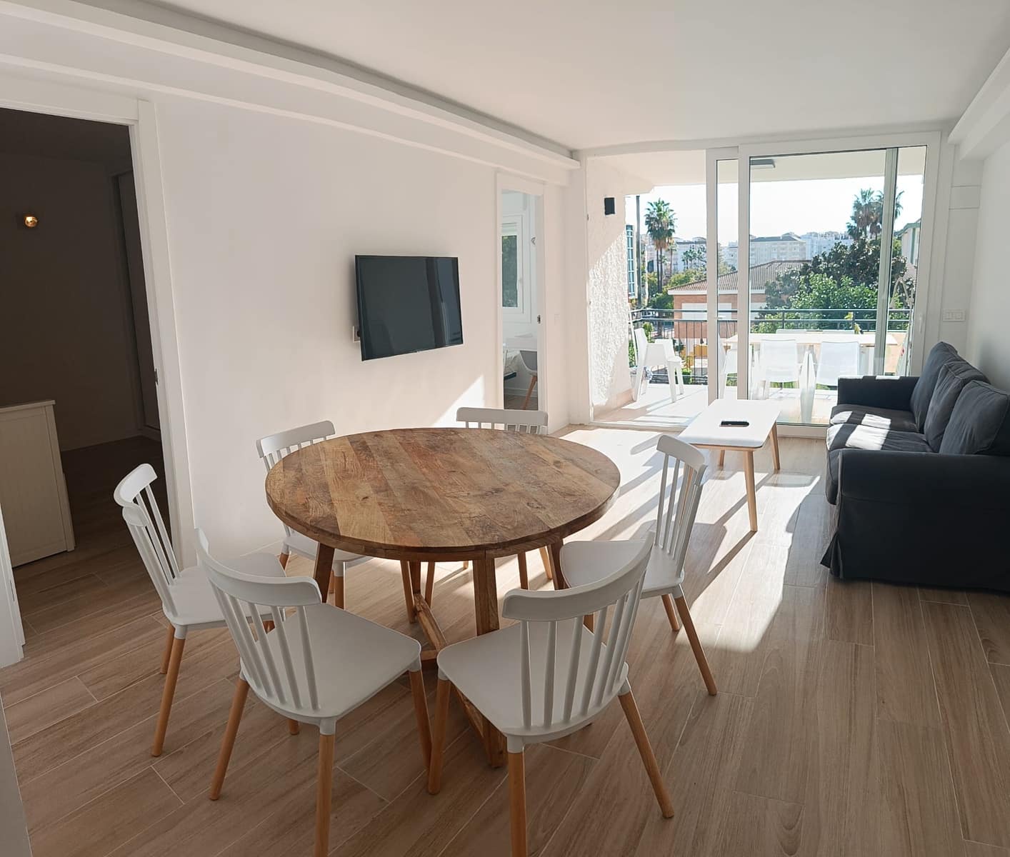 3 bedroom Apartment for rent in Fuengirola with pool garage - € 1,750 (Ref: 9488644)