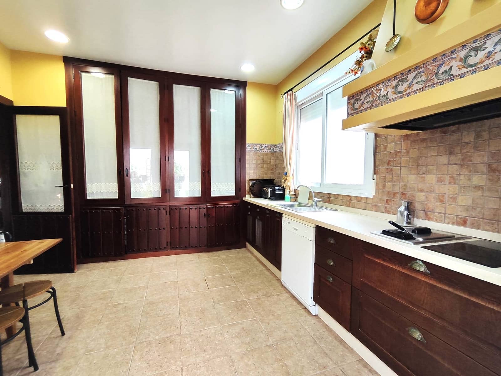 6 sovrum Finca/Hus på landet till salu i Zambra med pool garage - 995 000 € (Ref: 9516460)