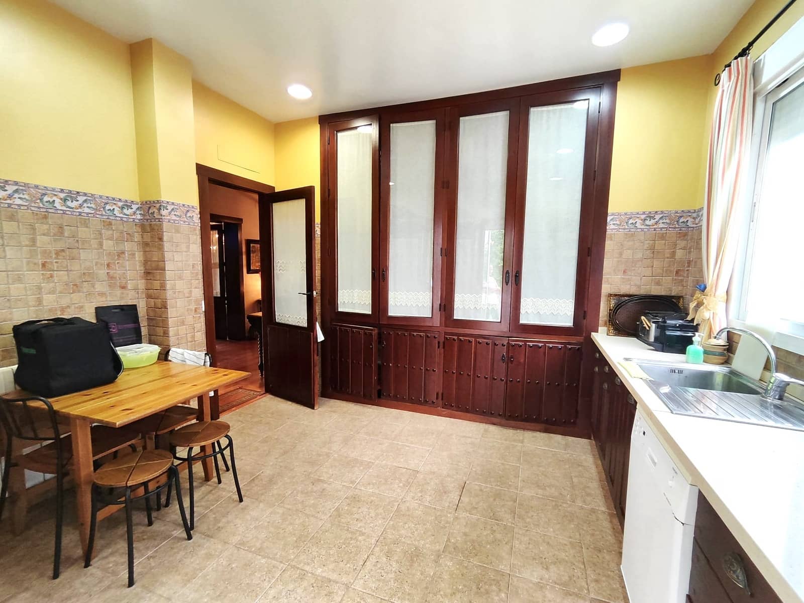 6 sovrum Finca/Hus på landet till salu i Zambra med pool garage - 995 000 € (Ref: 9516460)