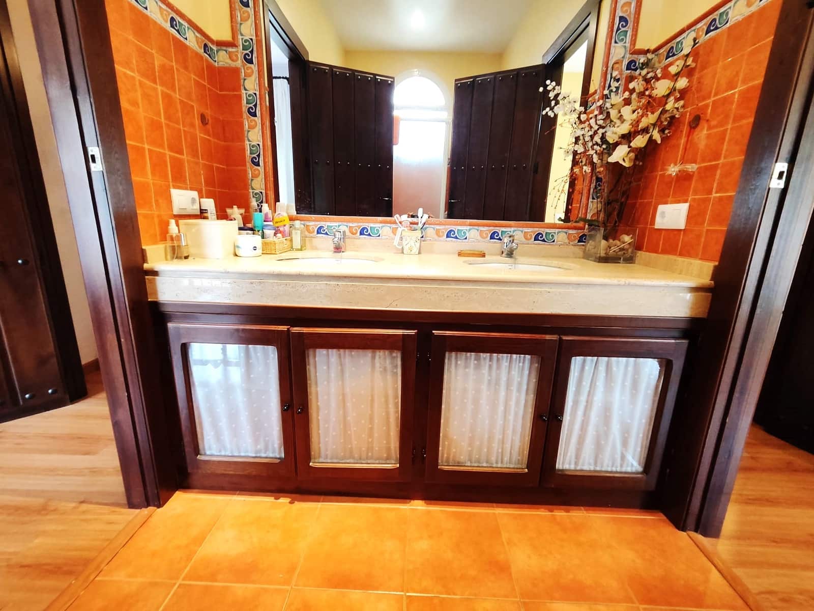 6 sovrum Finca/Hus på landet till salu i Zambra med pool garage - 995 000 € (Ref: 9516460)