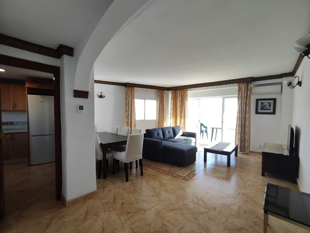 2 soveværelse Strandlejlighed til leje i Fuengirola - € 1.600 (Ref: 9526035)