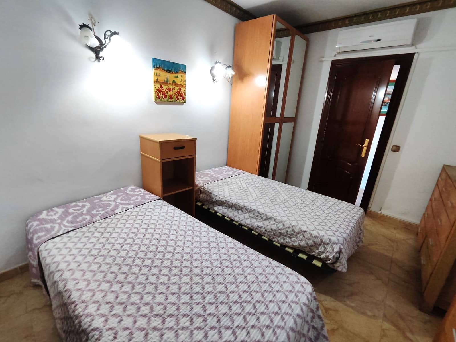 2 soveværelse Strandlejlighed til leje i Fuengirola - € 1.600 (Ref: 9526035)