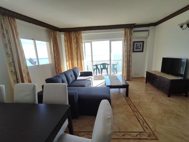 2 soveværelse Strandlejlighed til leje i Fuengirola - € 1.600 (Ref: 9526035)