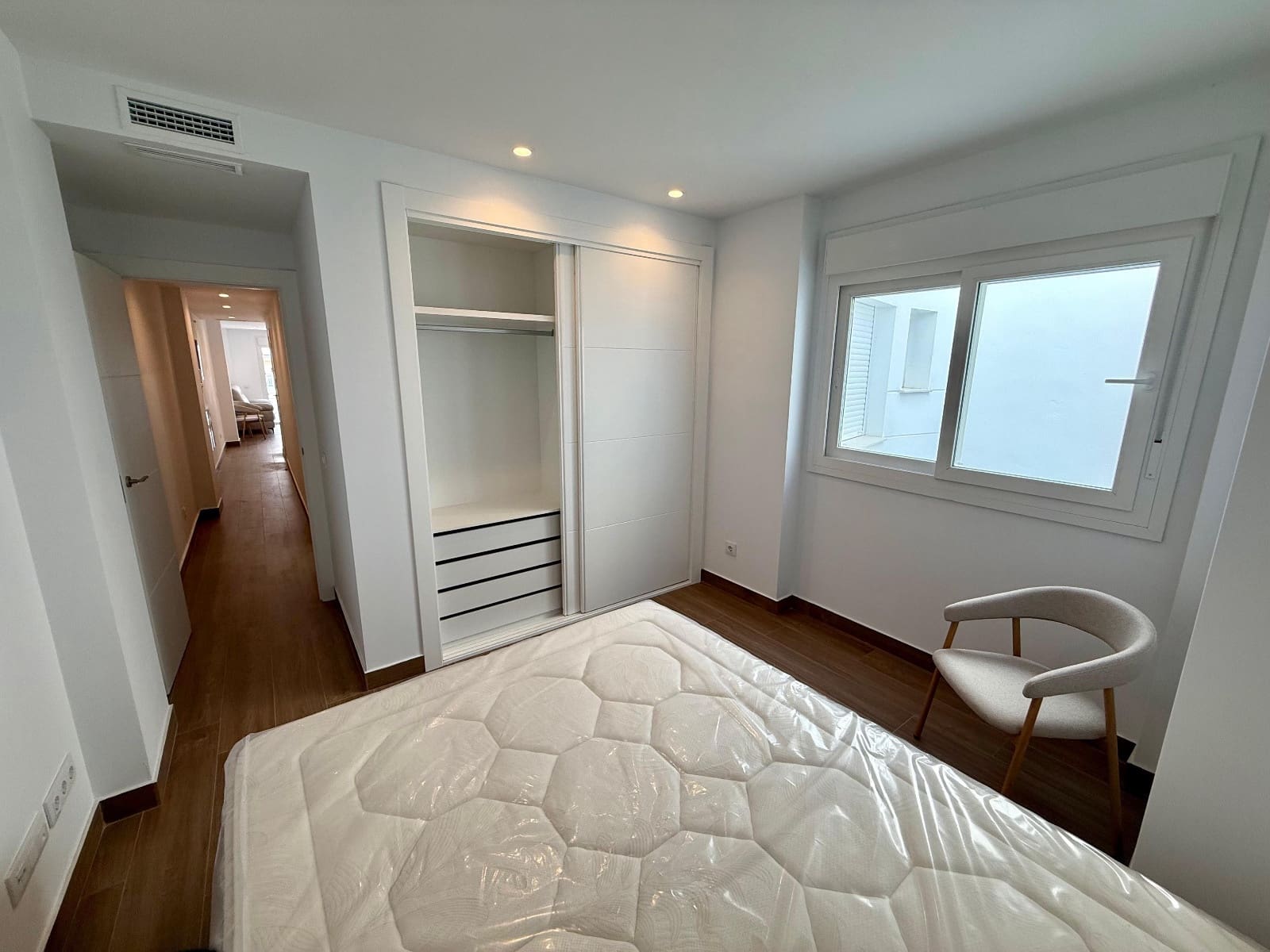 3 bedroom Apartment for rent in Fuengirola - € 1,500 (Ref: 9636235)