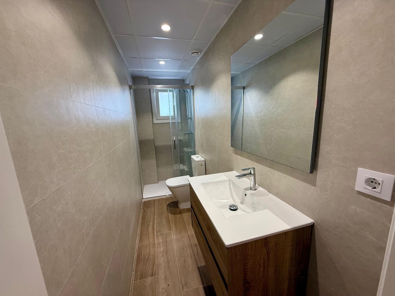 3 bedroom Apartment for rent in Fuengirola - € 1,500 (Ref: 9636235)