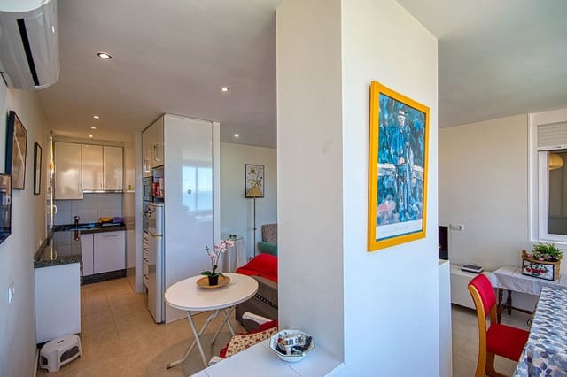 1 soverom Strandleiligheter til leie i Zona Puerto Deportivo, Fuengirola med svømmebasseng - € 950 (Ref: 9719384)