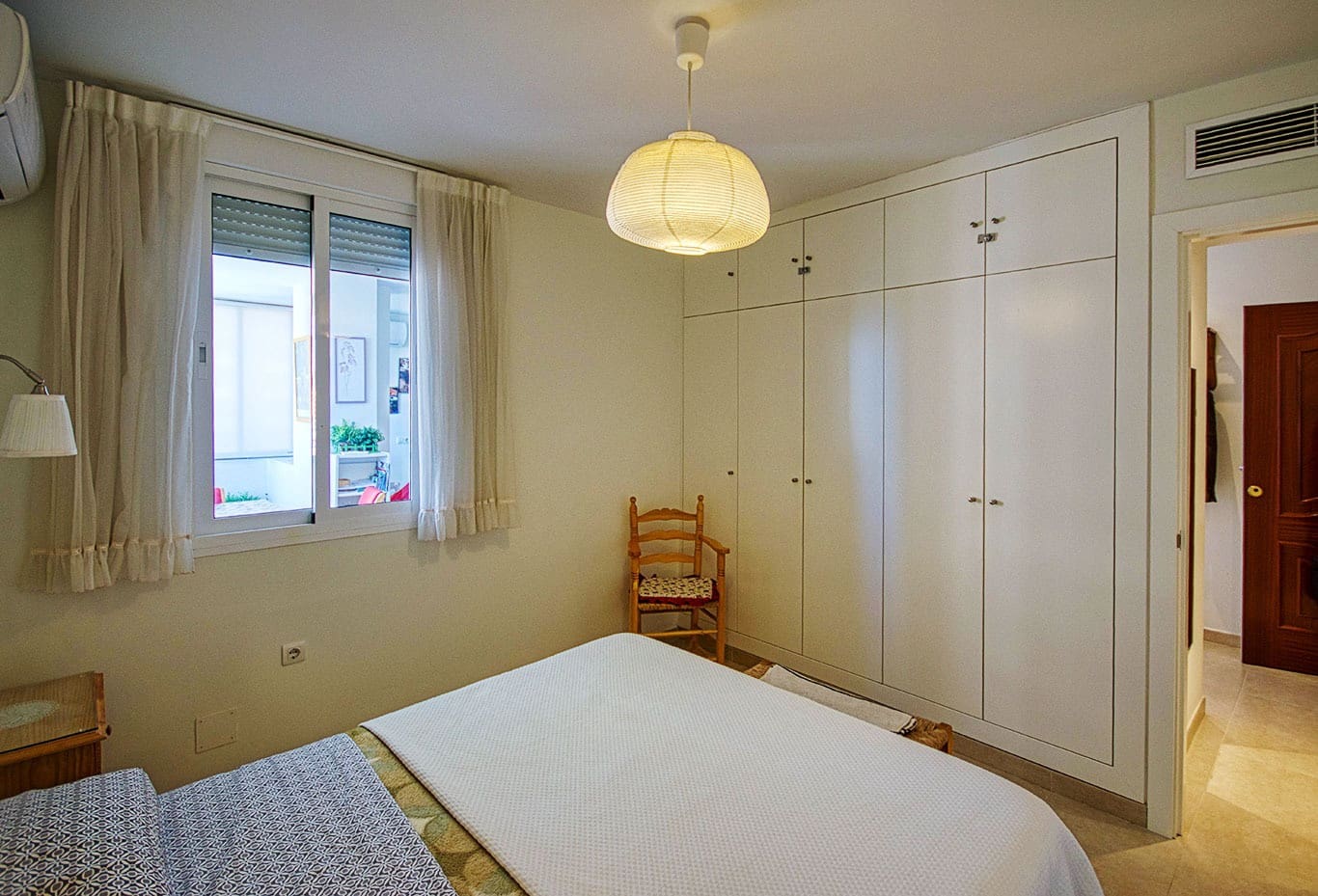 1 makuuhuone Ranta-asunto vuokrattavana paikassa Fuengirola mukana uima-altaan - 950 € (Ref: 9719384)