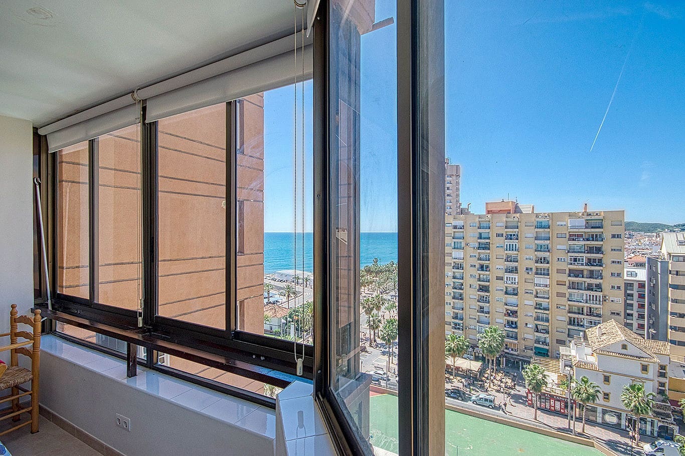 1 makuuhuone Ranta-asunto vuokrattavana paikassa Fuengirola mukana uima-altaan - 950 € (Ref: 9719384)