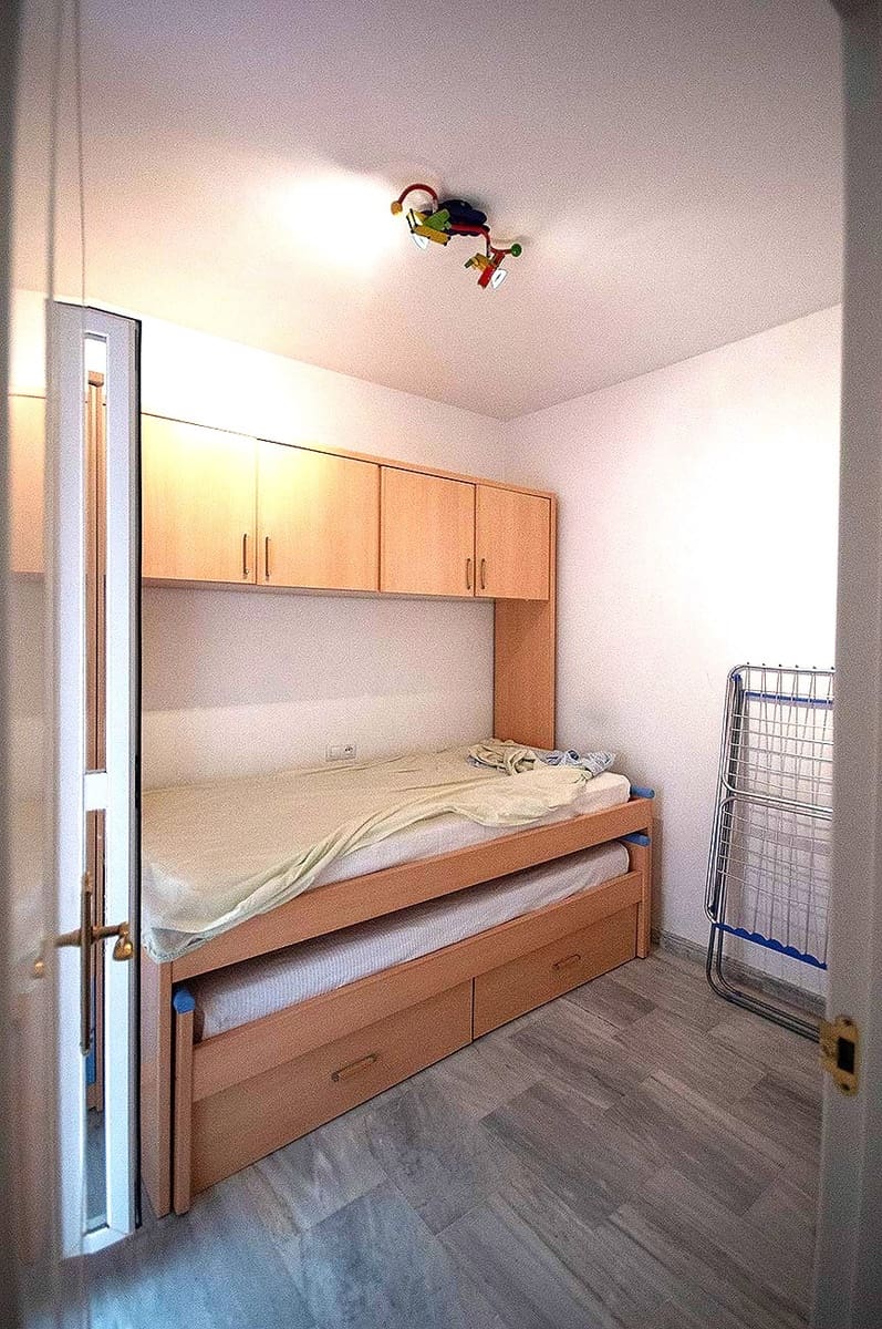 2 bedroom Apartment for rent in Fuengirola - € 1,100 (Ref: 9735003)