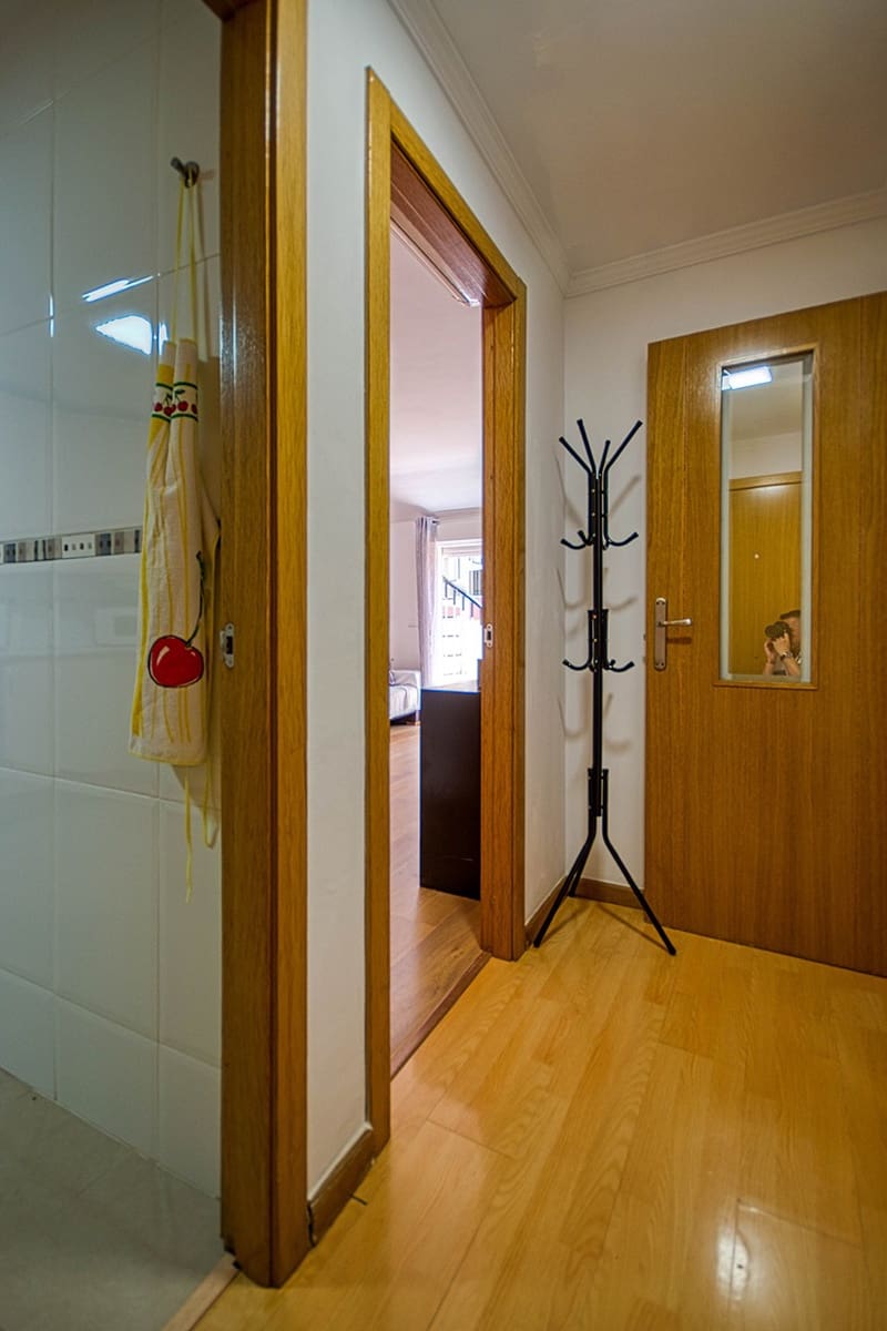 2 bedroom Beach Apartment for rent in Fuengirola - € 1,300 (Ref: 9863898)