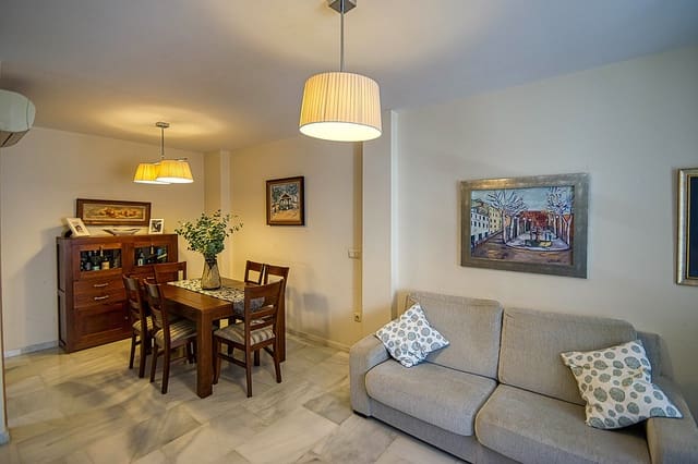 2 makuuhuone Huoneisto vuokrattavana paikassa Centro ciudad, Fuengirola - 1 350 € (Ref: 9868146)