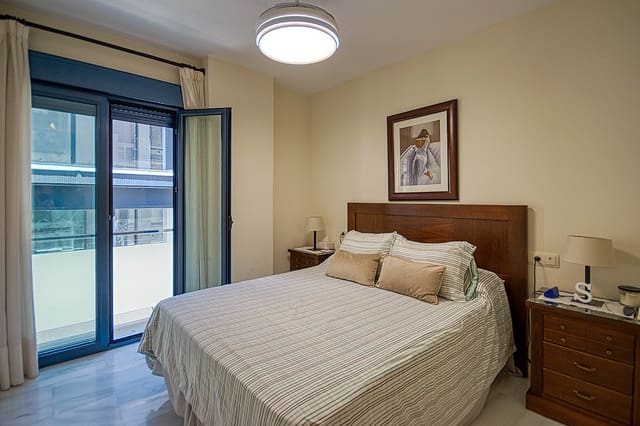 2 makuuhuone Huoneisto vuokrattavana paikassa Centro ciudad, Fuengirola - 1 350 € (Ref: 9868146)