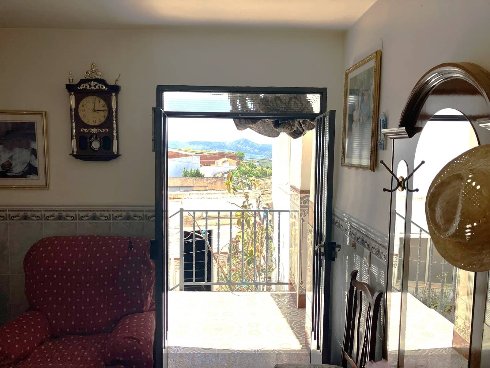 5 soverom Hus til salgs i Rute med garasje - € 135 000 (Ref: 9886379)