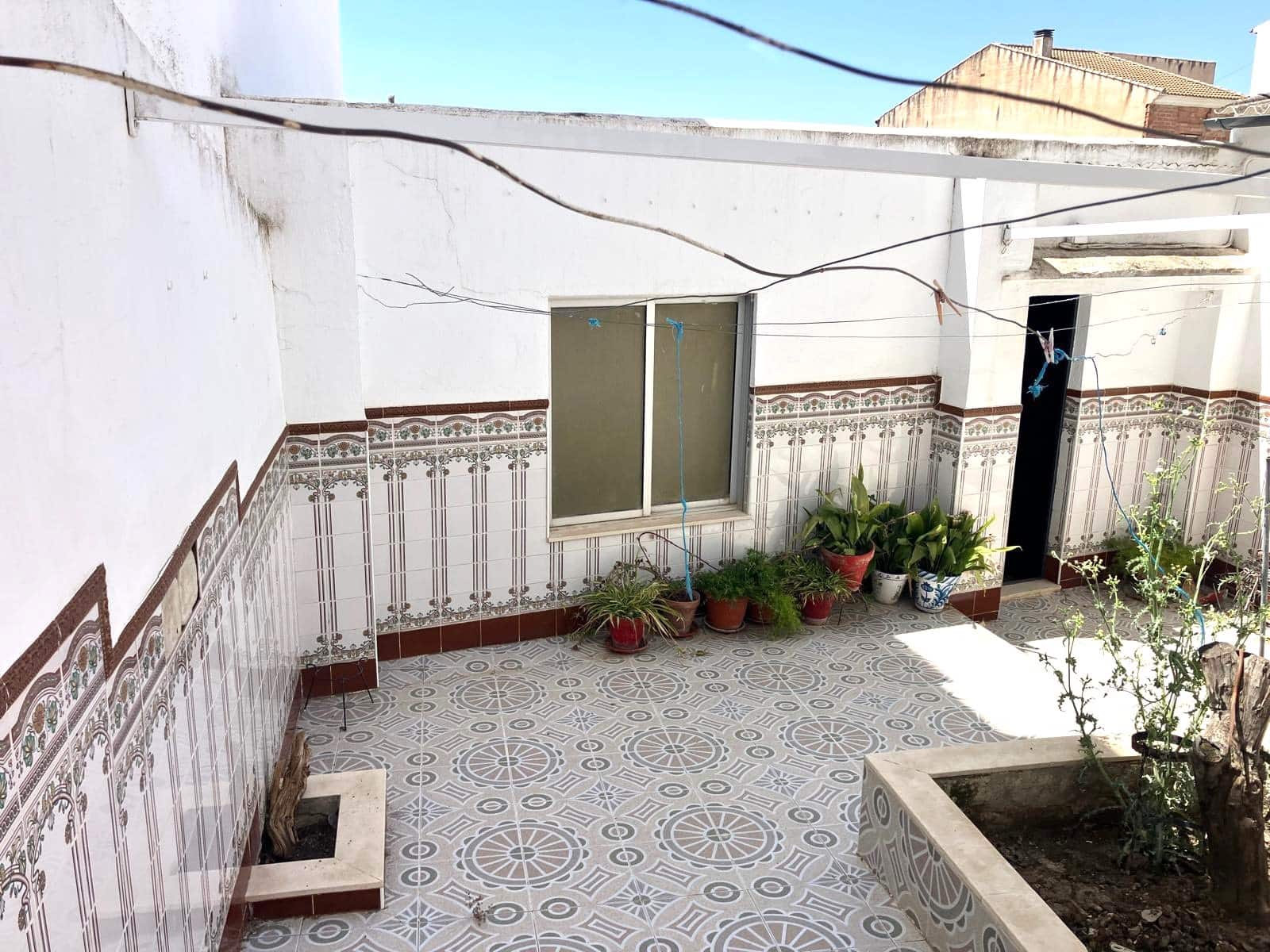 5 soverom Hus til salgs i Rute med garasje - € 135 000 (Ref: 9886379)