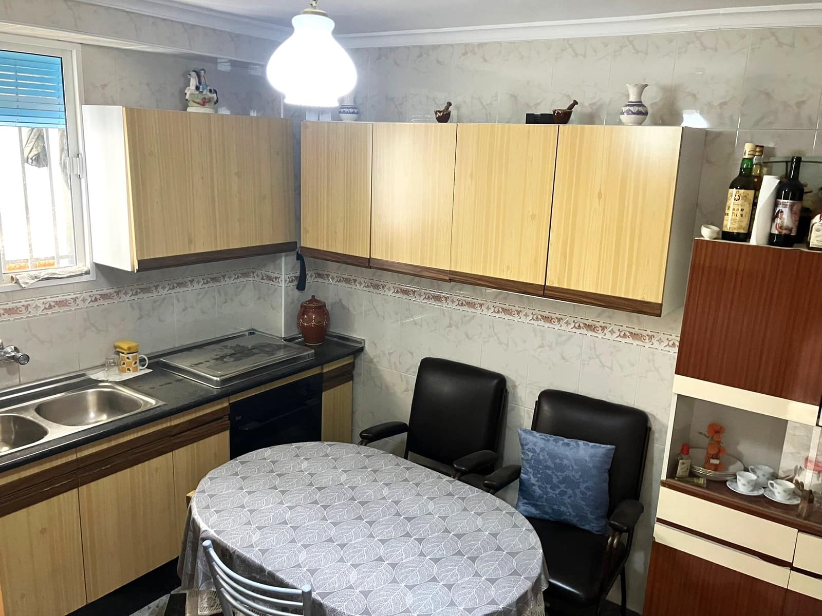 5 soverom Hus til salgs i Rute med garasje - € 135 000 (Ref: 9886379)
