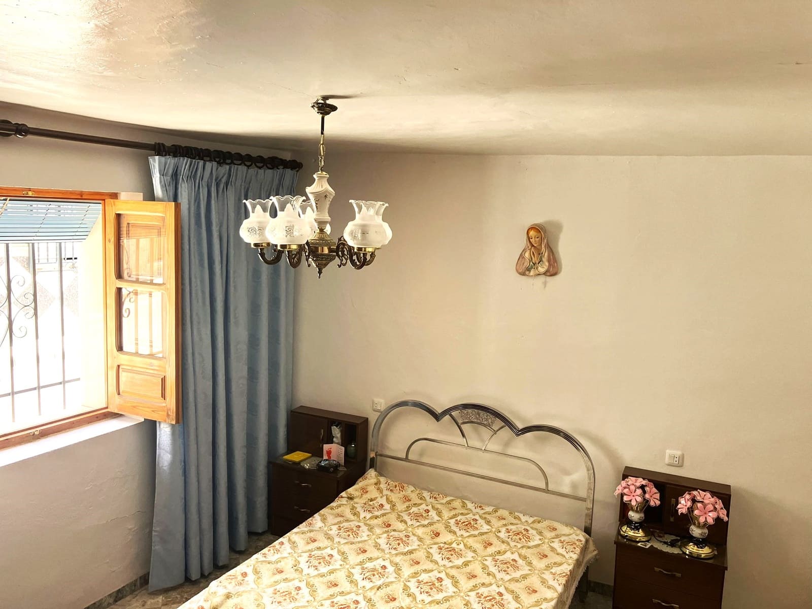 5 soverom Hus til salgs i Rute med garasje - € 135 000 (Ref: 9886379)