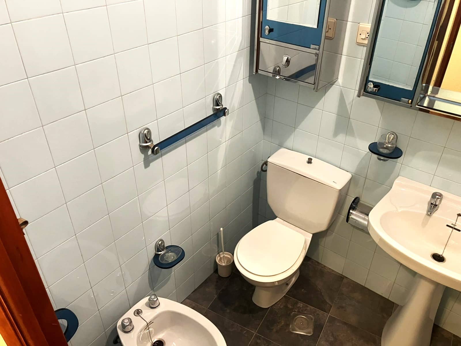 Apartamento de 4 habitaciones en Rute en venta - 85.000 € (Ref: 9895704)