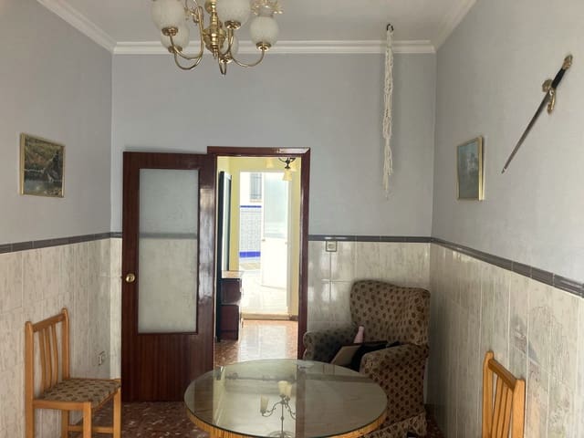 Apartamento de 4 habitaciones en Rute en venta - 85.000 € (Ref: 9895704)