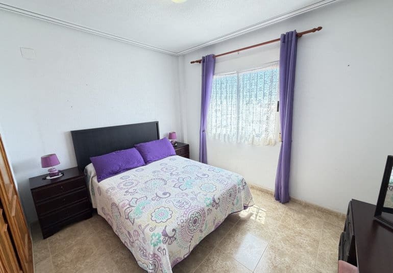 Apartamento de 3 habitaciones en La Zenia en venta con piscina - 189.000 € (Ref: 10009896)