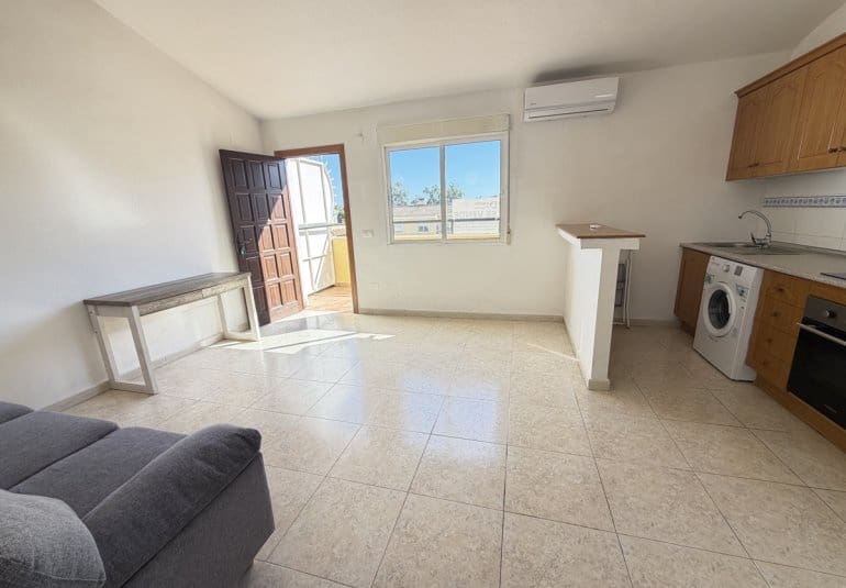2 bedroom Apartment for sale in Villamartin with pool - € 139,995 (Ref: 10009897)