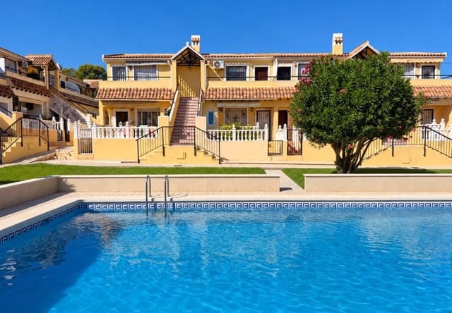 2 soveværelse Lejlighed til salg i Villamartin, Orihuela med swimmingpool - € 139.995 (Ref: 10009897)
