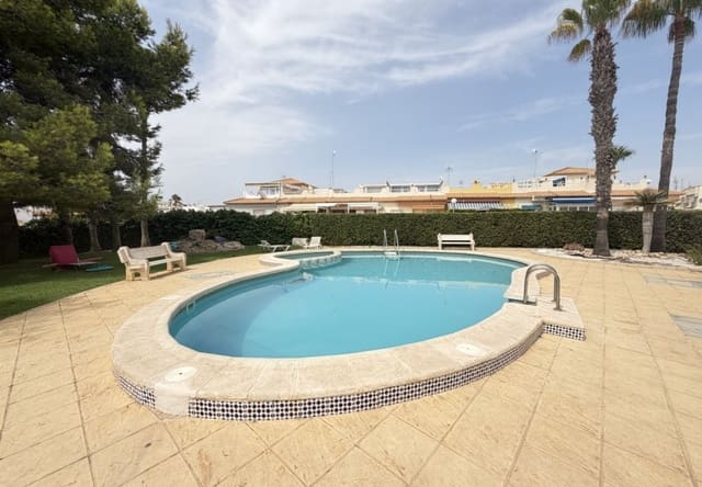 3 quarto Moradia Geminada para venda em La Florida, Orihuela com piscina - 229 000 € (Ref: 10009902)
