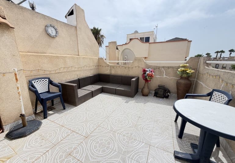 3 quarto Moradia Geminada para venda em La Florida com piscina - 229 000 € (Ref: 10009902)