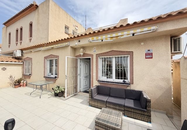 3 quarto Moradia Geminada para venda em La Florida, Orihuela com piscina - 229 000 € (Ref: 10009902)