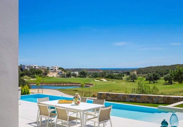 Chalet de 4 habitaciones en Las Colinas Golf, Orihuela en venta con piscina - 1.650.000 € (Ref: 10010094)