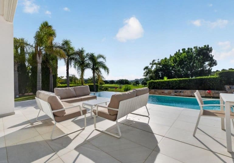 4 bedroom Villa for sale in Las Colinas Golf with pool - € 1,650,000 (Ref: 10010094)