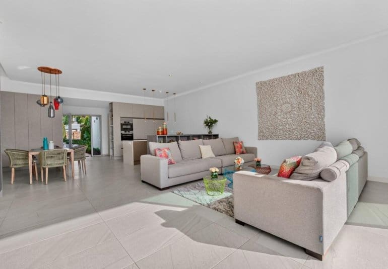4 bedroom Villa for sale in Las Colinas Golf with pool - € 1,650,000 (Ref: 10010094)