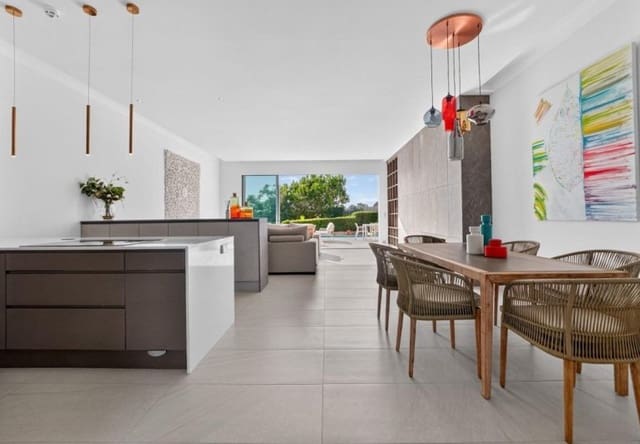 4 sypialnia Willa na sprzedaż w Las Colinas Golf, Orihuela z basenem - 1 650 000 € (Ref: 10010094)