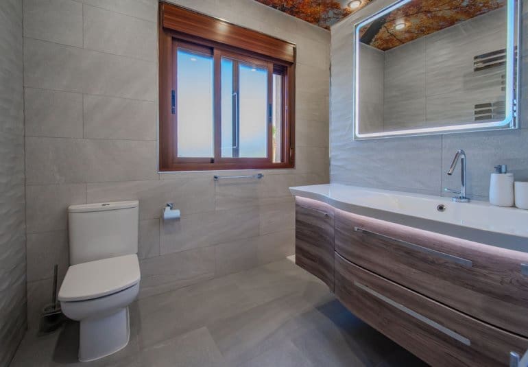6 sypialnia Willa na sprzedaż w Torremendo z basenem - 2 250 000 € (Ref: 10021769)