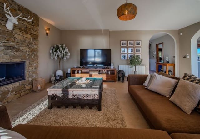 6 soveværelse Villa til salg i Torremendo, Orihuela med swimmingpool - € 2.250.000 (Ref: 10021769)