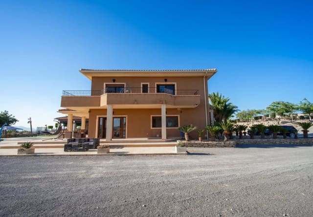 6 soveværelse Villa til salg i Torremendo, Orihuela med swimmingpool - € 2.250.000 (Ref: 10021769)