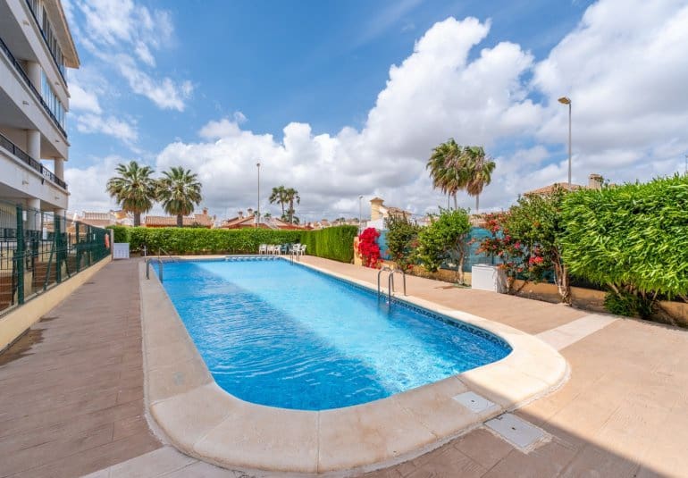 2 soverom Leilighet til salgs i Playa Flamenca med svømmebasseng - € 194 800 (Ref: 10026585)