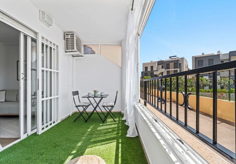 2 soverom Leilighet til salgs i Playa Flamenca med svømmebasseng - € 194 800 (Ref: 10026585)