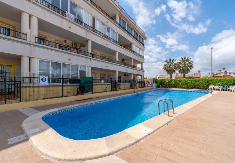 2 soverom Leilighet til salgs i Playa Flamenca med svømmebasseng - € 194 800 (Ref: 10026585)