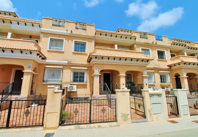 3 soveværelse Byhus til salg i Villamartin, Orihuela med swimmingpool - € 199.950 (Ref: 10026586)