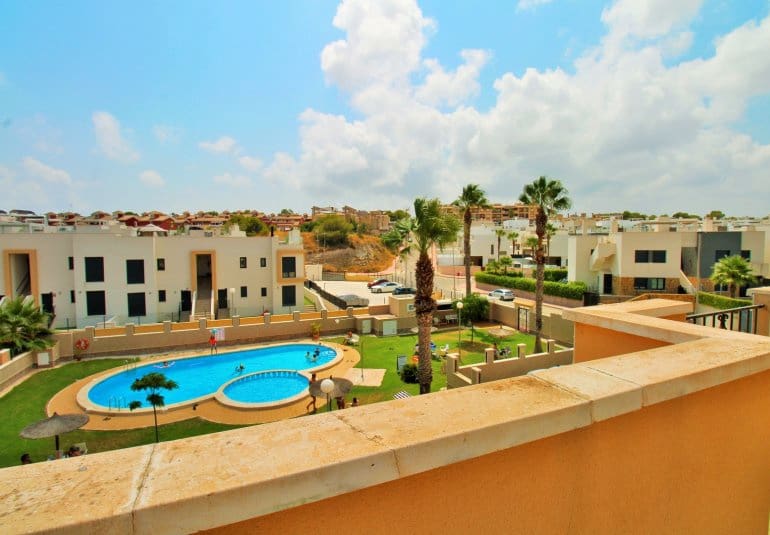 3 camera da letto Casa in vendita in Villamartin con piscina - 199.950 € (Rif: 10026586)
